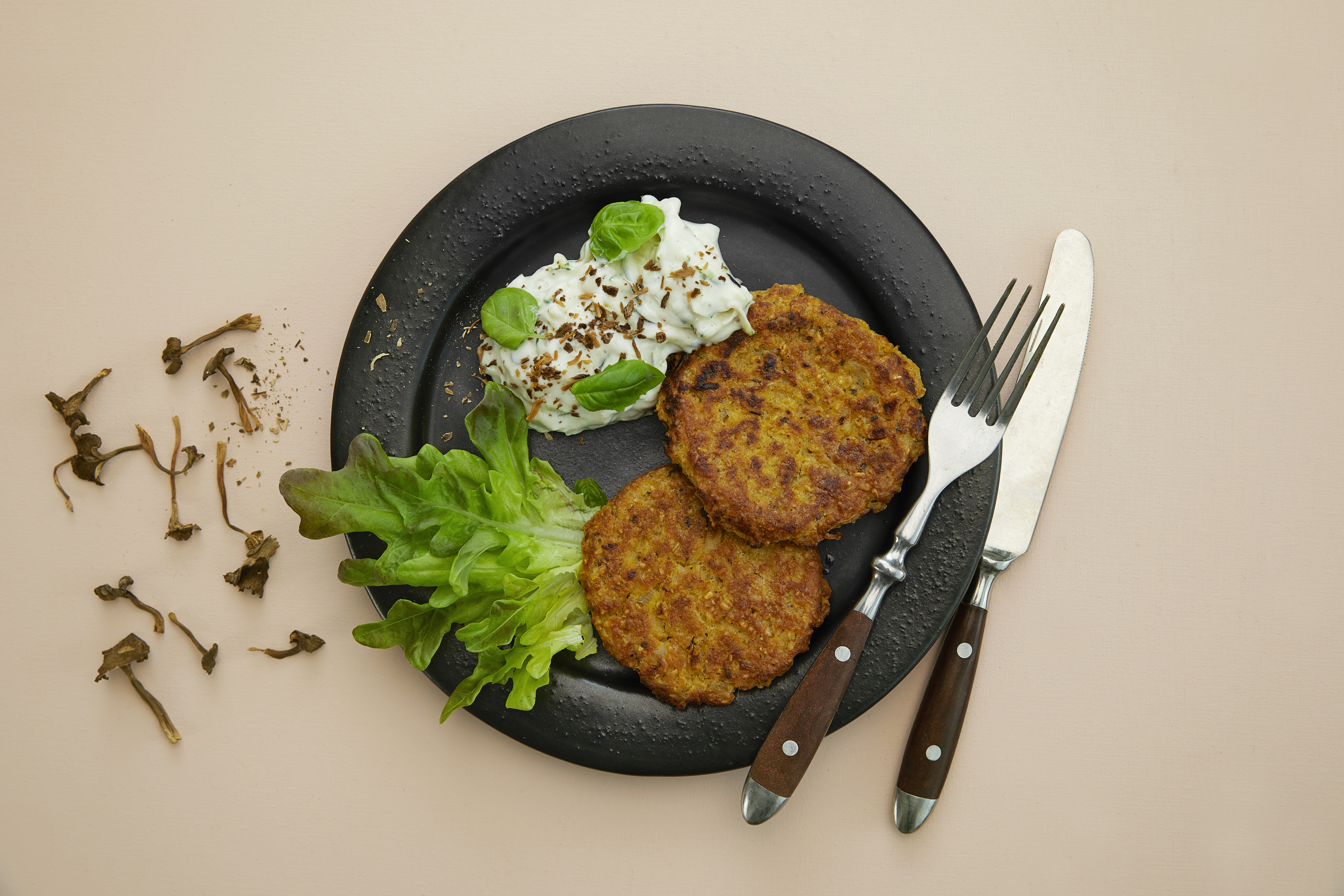 Martat Fazer Kaura Reseptikuvaukset Kasvispihvit Kauratsatsiki Vaaka H