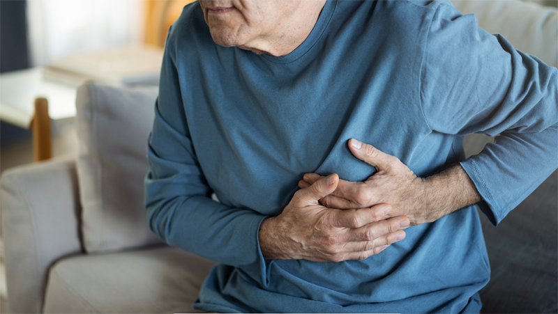 Elderly Man With Chest Pain Problem R